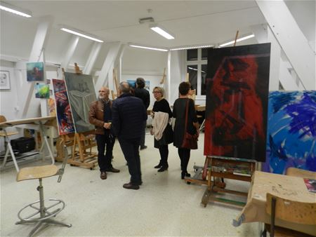 150 studenten schilderkunst tonen hun werk