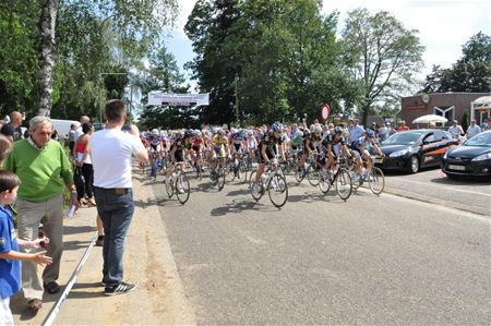 160 nieuwelingen zijn de baan op