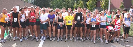 200 deelnemers voor KWB-stratenloop