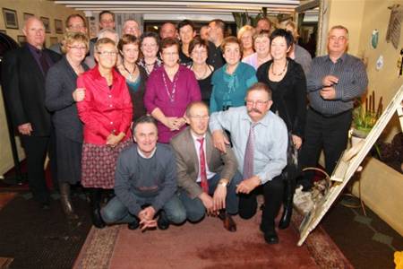 60-jarigen van Heusden-Centrum verzamelen