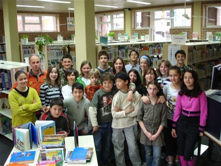 6de leerjaar adopteert de jeugdbib