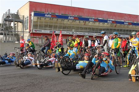 80 maandagavondfietsers op Circuit