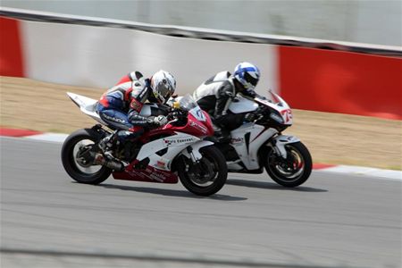 Amateurs racen in 500 km van Zolder