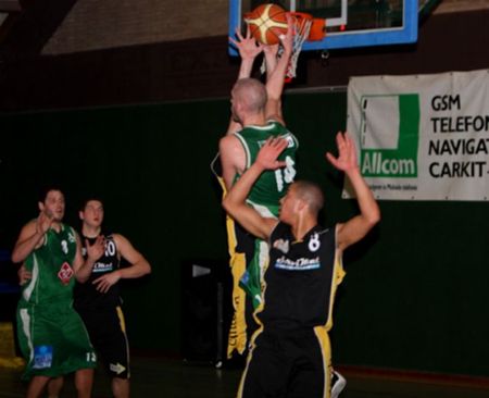 BBC Zolder verslaat de leiders