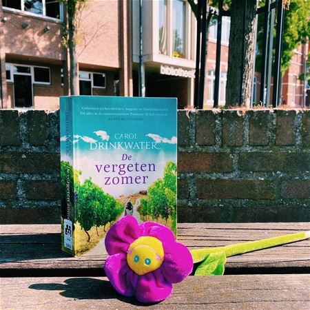 Bibliotheek helpt de boekenwurmen in de zomer