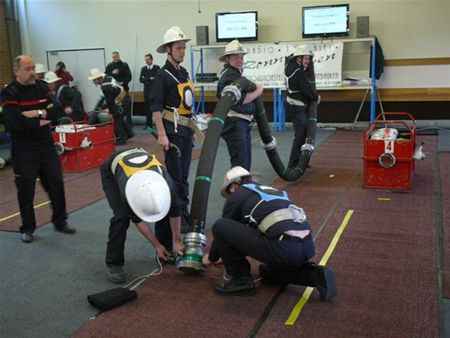 Brandweer wint in eigen huis