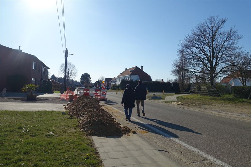 Buren, GATAB en Fietsersbond misnoegd over werf