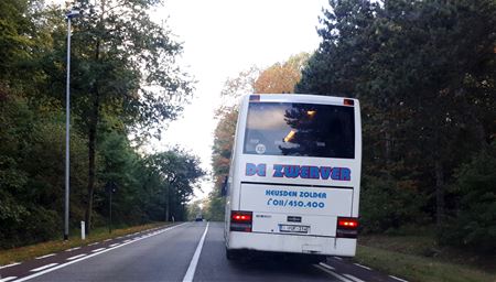 Bus zorgt voor file in Bolderberg