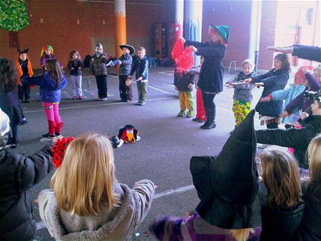 Carnaval vieren op een nuttige manier