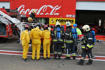 Circuit op stelten door rampoefening