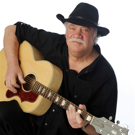 Cliff Rilly stelt nieuwe CD voor in Muze