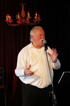 Cliff Rilly zong CD-nummers live