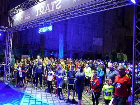 Collegeleerlingen present op Industrial Night Run