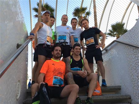 Dappere dorpsgenoten op marathon van Valencia