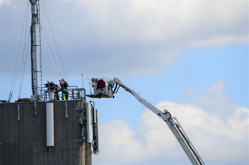 De brandweersirene staat weer op haar plaats