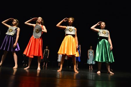 De juniors speelden 2 voorstellingen