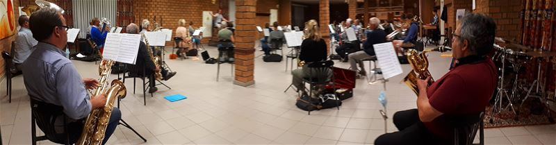 De Ware Vrienden repeteren weer