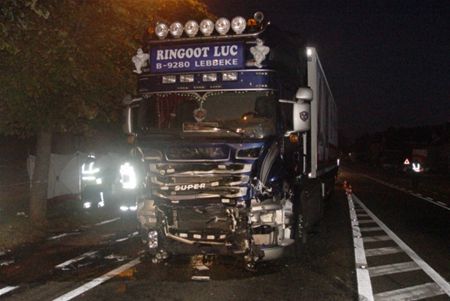 Dode en zwaargewonde bij botsing