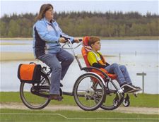 Dopjes sparen voor dolfijnfiets