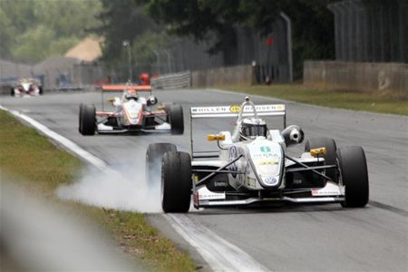 Duitsers vinden weg naar Zolder