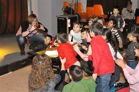 Een verjaardagstaart voor 1 jaar De Bark