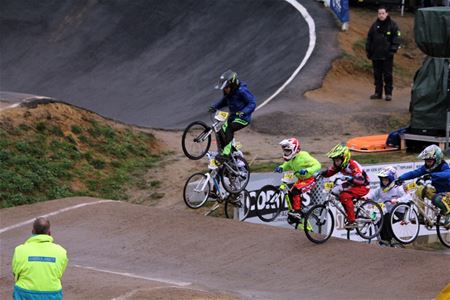Eerst de regen trotseren ...