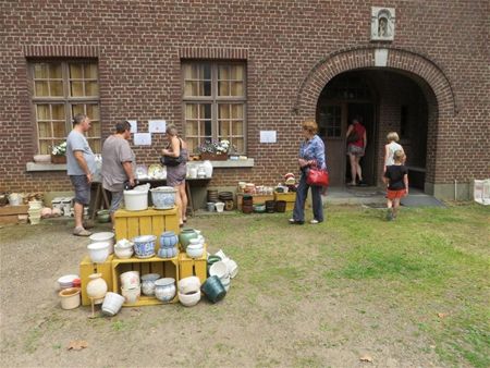 Eerste dag kasteelverkoop een voltreffer