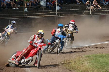 Felle strijd om Gouden Helm