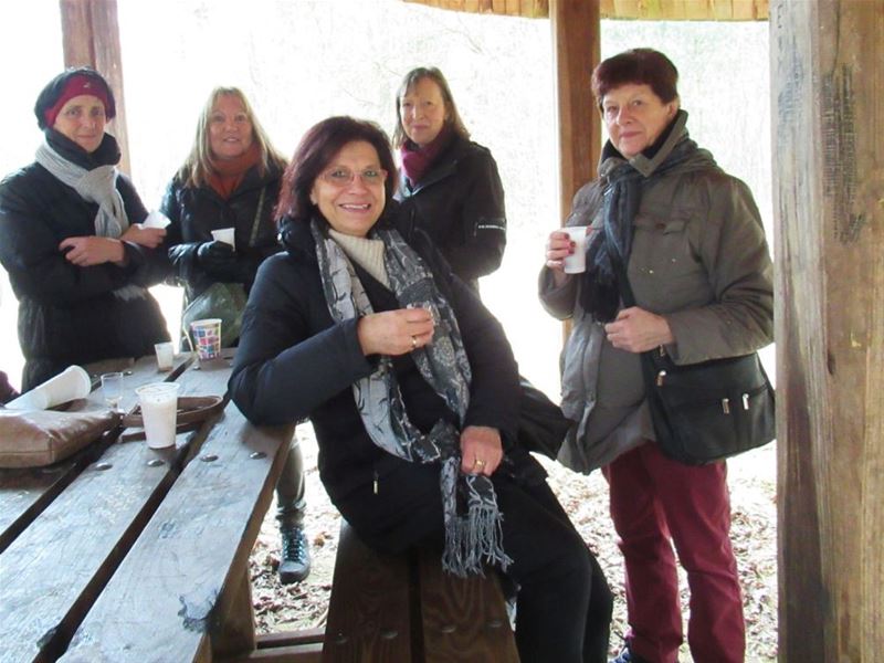 Femma Koersel-Steenveld in Speelhuisje