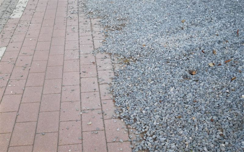 Fietspaden liggen vaak bezaaid met kiezel