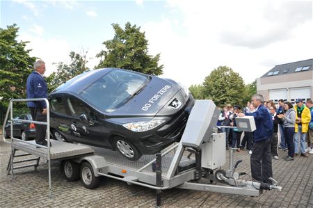 Gordel aan of tuimelwagen in