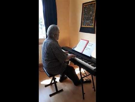 Guido Leenders met een muzikale herdenking