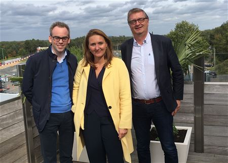 Gwendolyn Rutten overlegt met lokale Open VLD