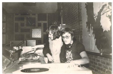 Heemkundeboek over Jefa en Arthur Biggs