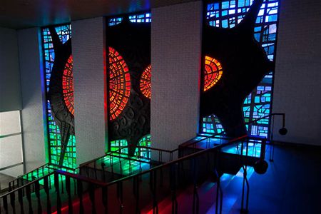 Het spel van glas en licht in Muze