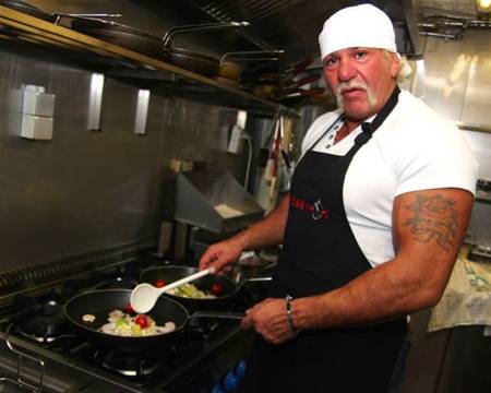 Hulk Gust opent zijn eigen zaak