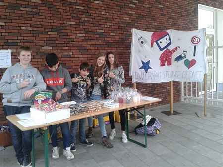 Internen in de bres voor BEDNET in Warmste Week