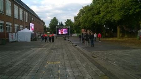 Italianen triomferen, Spanjaarden treuren