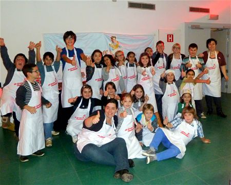 Kinderen doen mee aan thuisbak