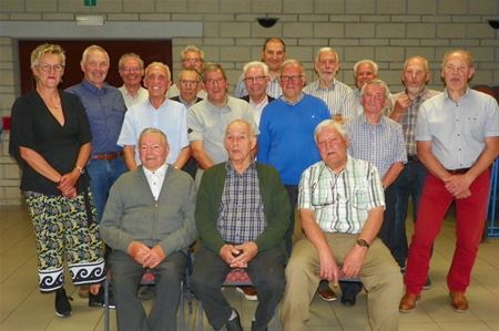 KWB feestte en huldigde leden