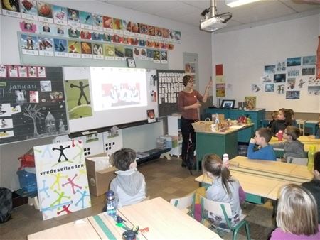 Leerlingen geboeid door Vredeseilanden