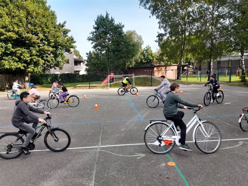 Leerlingen van De Linde leren beter fietsen