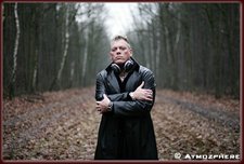 Lijkt uw zoontje op deze man?