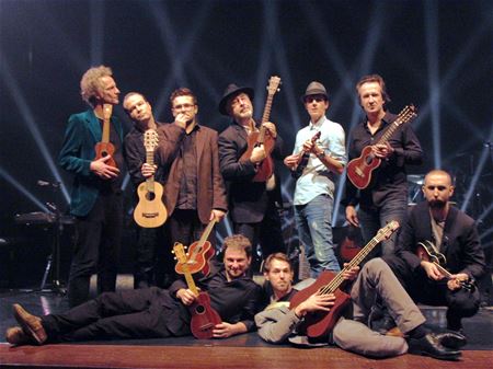 Living Roots en Steppe in Muze