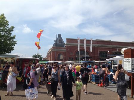Markt in de ban van zomer en EK