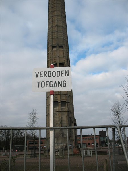 Monnoyerschoorsteen binnen een jaar hersteld