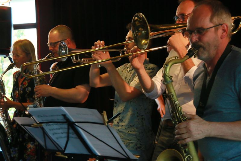 MuzeCafé zwaait MJO uit, en omgekeerd