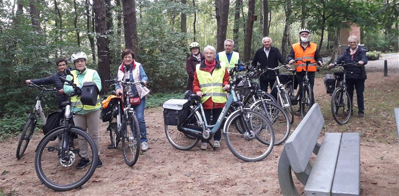 NEOS fietst door het gebied van de Wijers