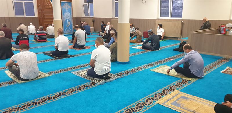 Offerfeest verloopt rustig