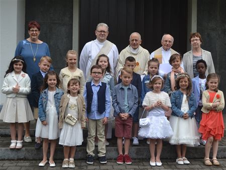 Ook zonder stroom kun je je eerste communie doen